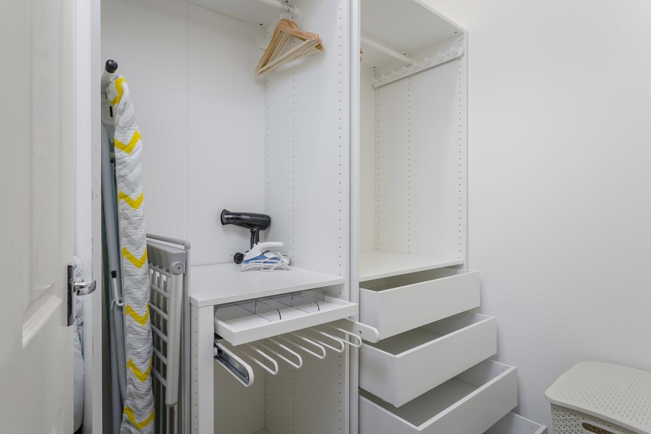 1 Bed Apt Sleeps 4 Luton  Kültér fotó